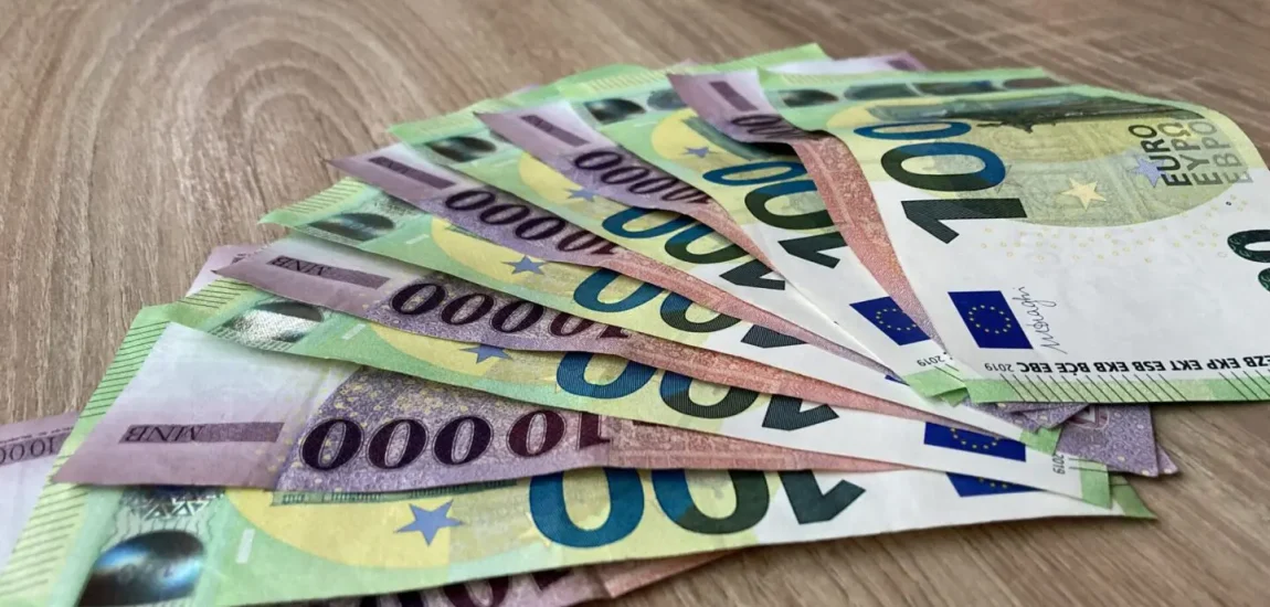 Most akkor a készpénz a biztonságosabb, vagy az állampapír?