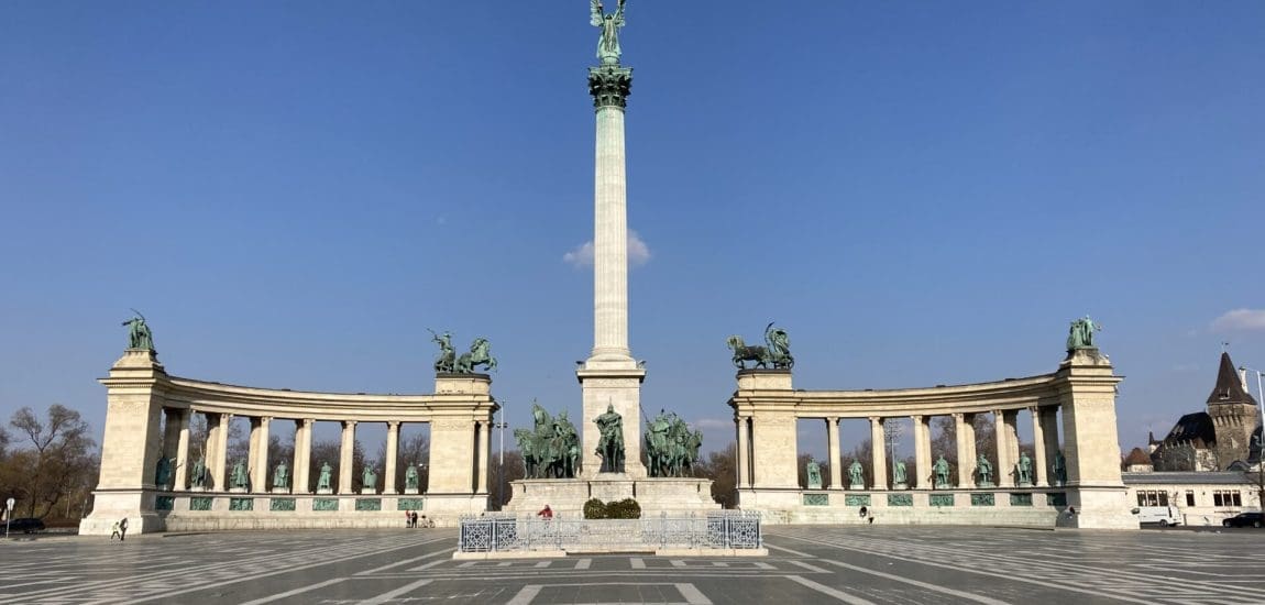 Sosem látott koronavírus fertőzöttségi adatok, jönnek a lezárások?
