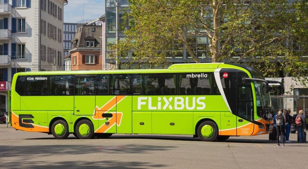 Újra közlekedteti nemzetközi járatait Magyarországon a FlixBus