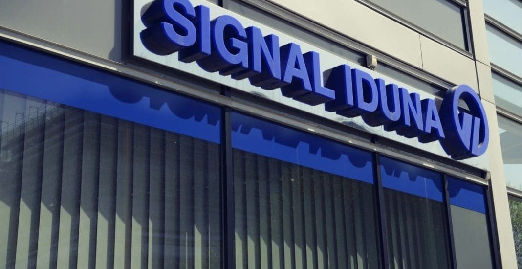 Odacsapott egy nagyot a Signalra a jegybank