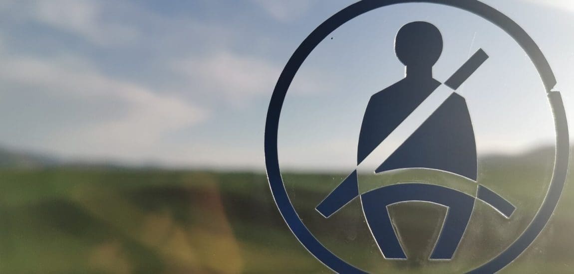 Kettősség a biztosításokban – Kevesebb a karambol, nagyobb a kár