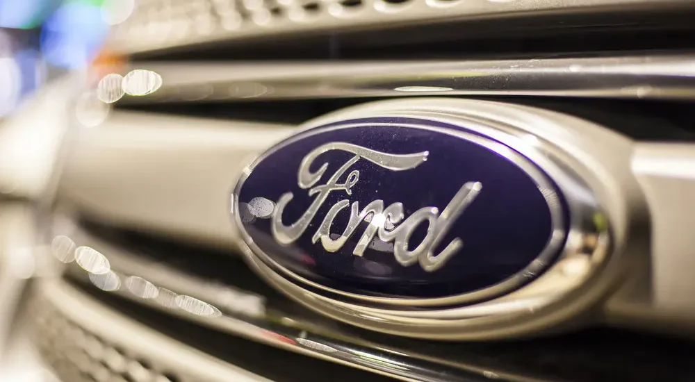 Autóipari krízis?  – A Ford vezérigazgatója komoly veszélyre figyelmeztet