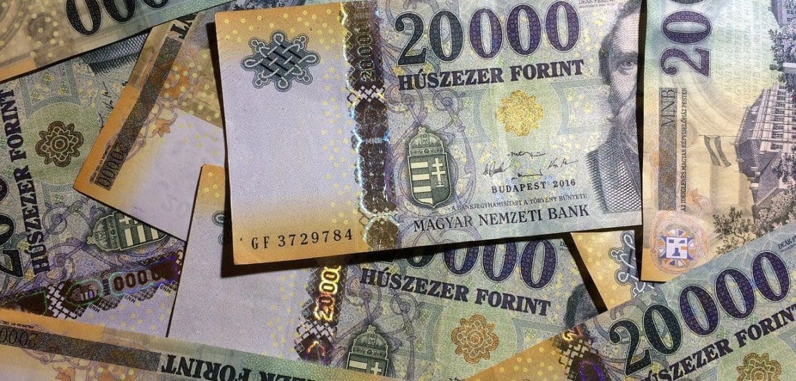 A forint brutálisan erősödött – Most érdemes eurót venni?