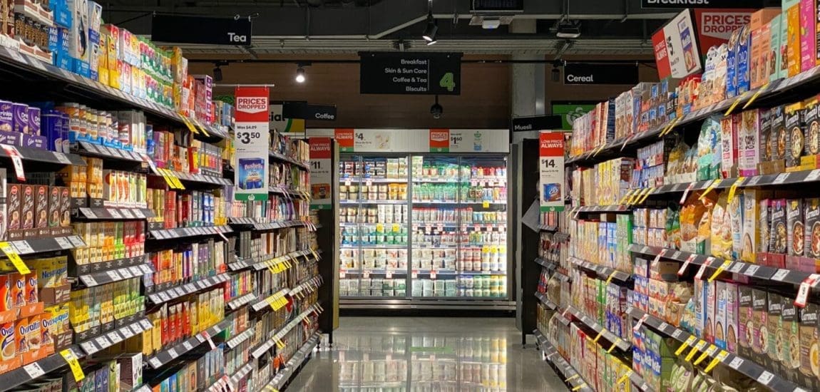 Bátran költekezik a magyar