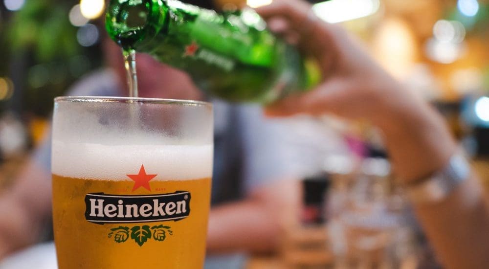 A Heineken egy euróért adta el oroszországi érdekeltségeit