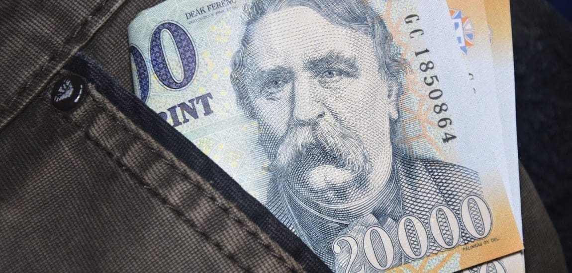 Ez már vérengzés – szakad a forint!