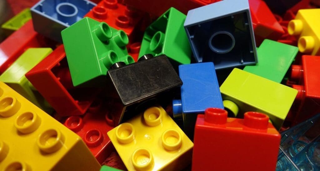 Tarol a Lego