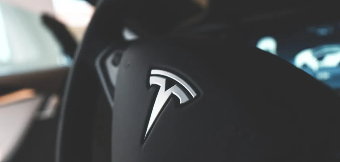 Részvényosztalékot tervez fizetni a Tesla