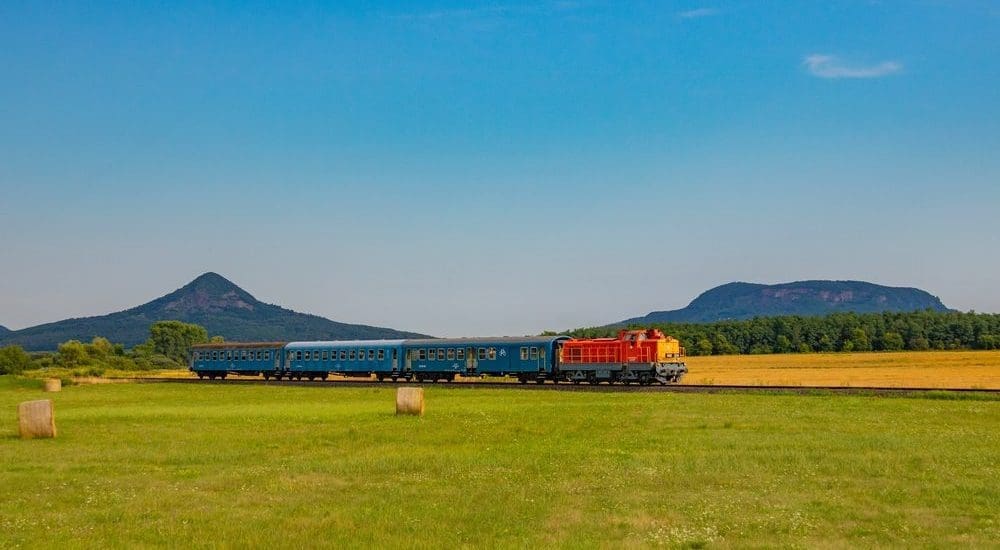 Egyszerűbb lesz megtalálni a vonaton és buszon felejtett tárgyakat