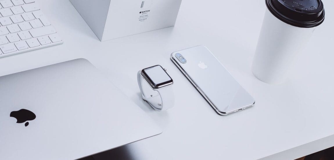 Felemás negyedéves adatokat közölt az Apple