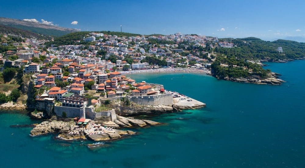 Tragédia Montenegróban: Fegyveres lövöldözés 12 halálos áldozattal