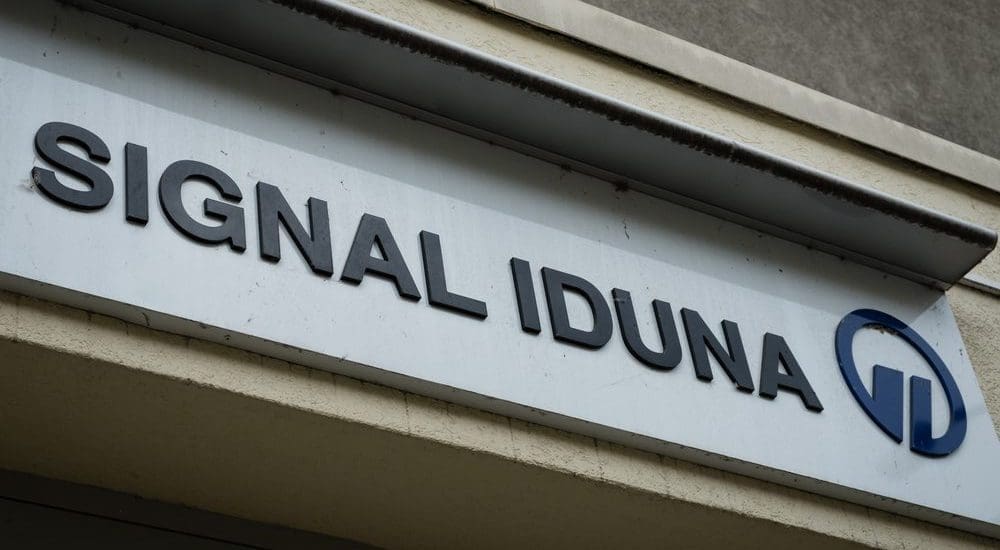 A német Signal Iduna bevásárol Romániában