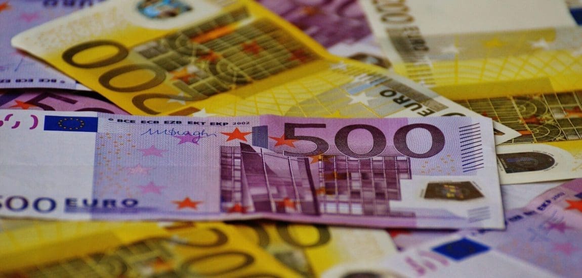 Árfolyam kereső online: egyre drágább az euro!