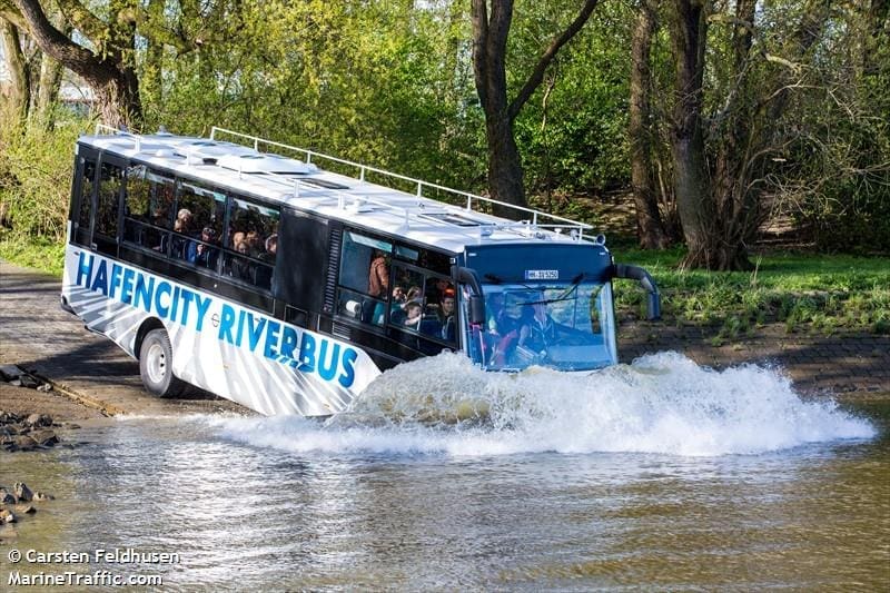 Jöhetnek a kétéltűek a RiverRide-tól