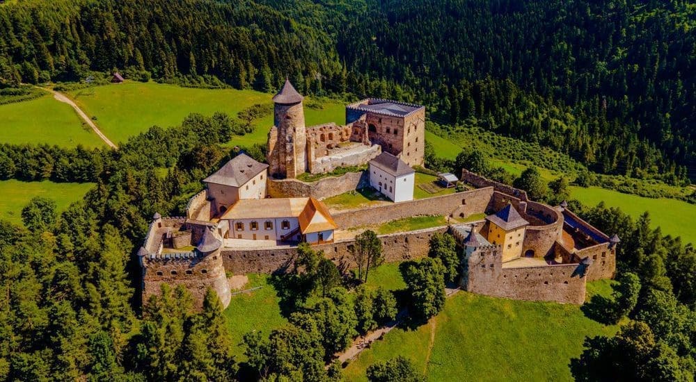 Bezárástól tartanak a magyar vállalkozások Szlovákiában