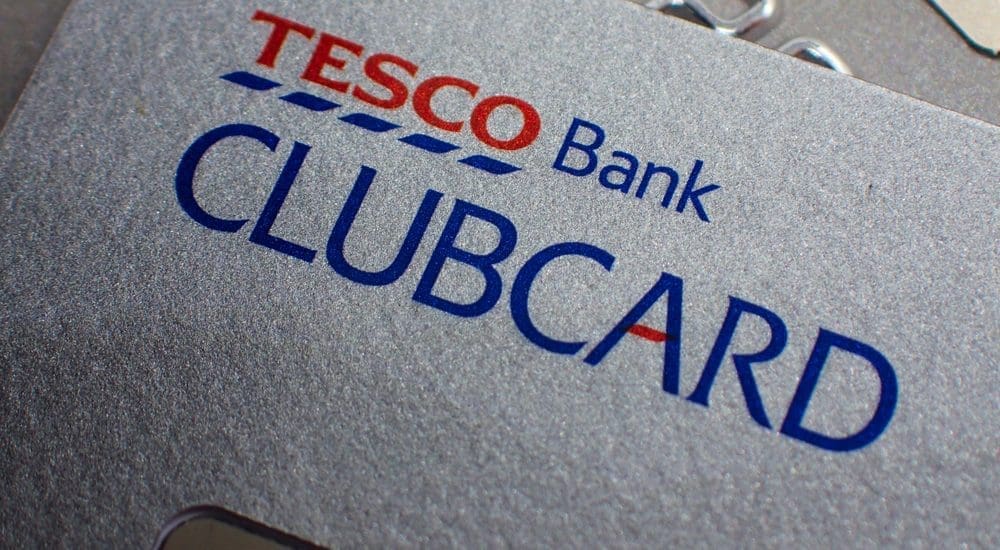 Eladja banki üzletágának zömét a Tesco