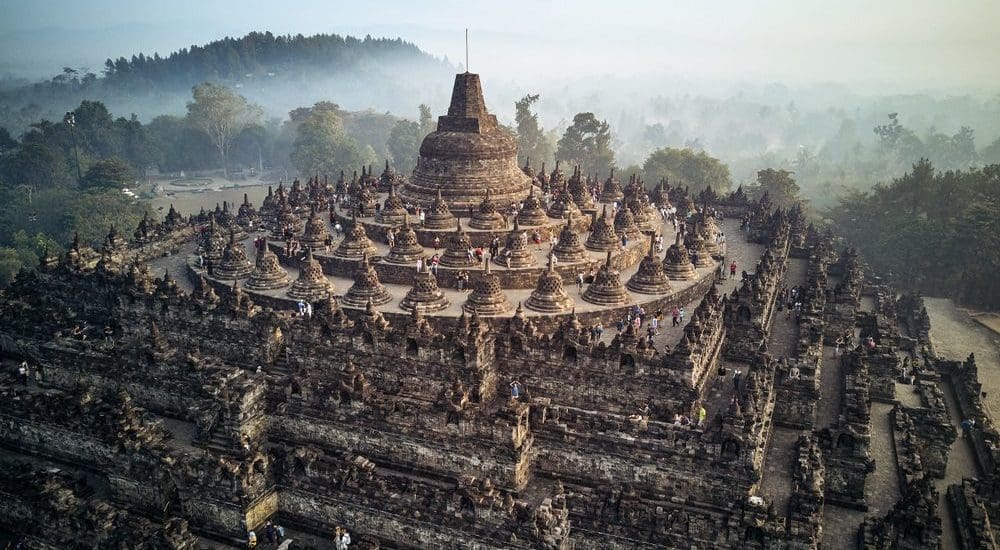 Borobudur, a hegyen álló buddhista templom