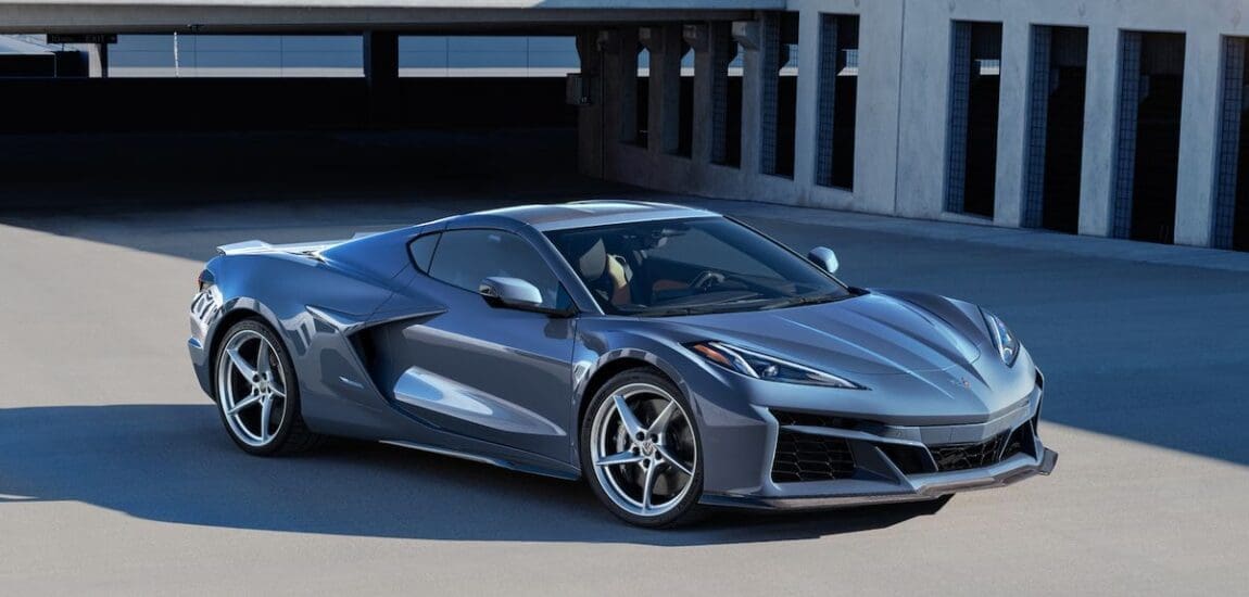 Megérkezett az új Corvette E-Ray, a GM egyetlen hibridje