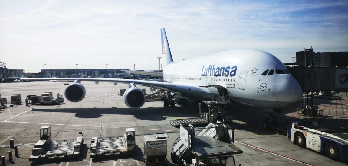 Személyzethiány miatt van bajban a Lufthansa
