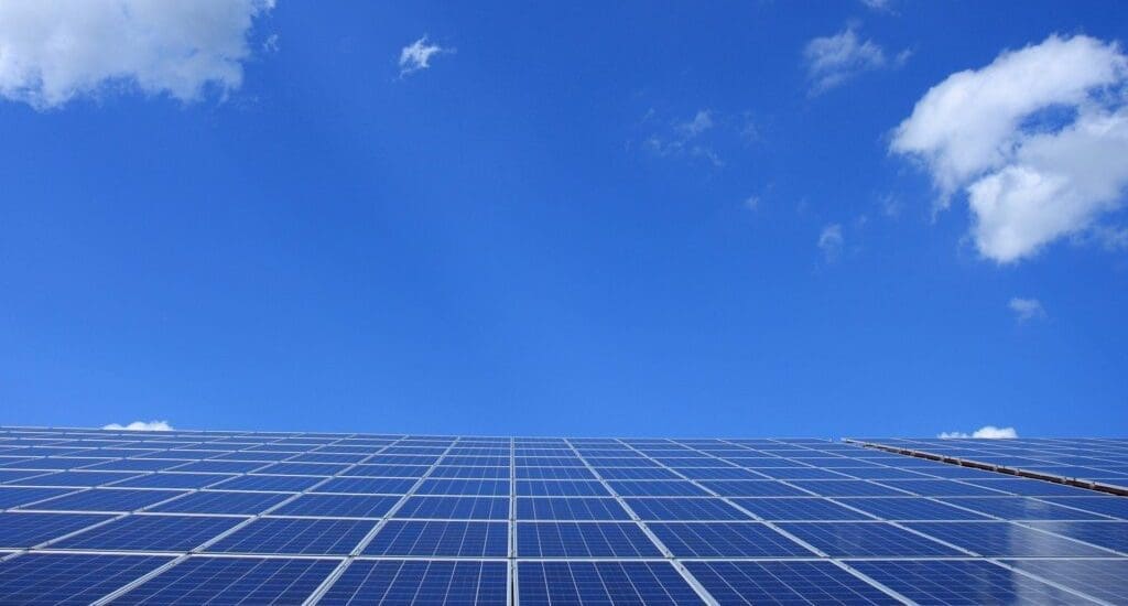 Több mint 1300 kifizetési kérelem érkezett a napenergia plusz programban