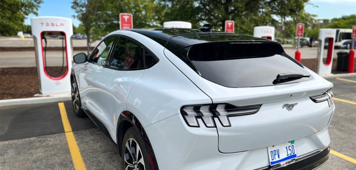 Megkezdődött a próbagyártás Tesla sanghaji üzemében