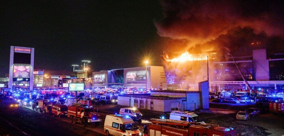 Automata fegyverekből lőttek a terroristák a Moszkva melletti Crocus City Hallban