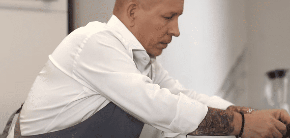 Sárközi Ákos másik műsort választott a konyhafőnök helyett!