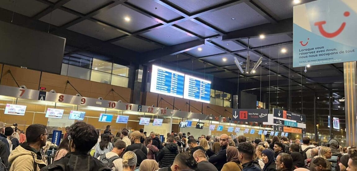 Óriási gáz van a charleroi-i repülőtéren