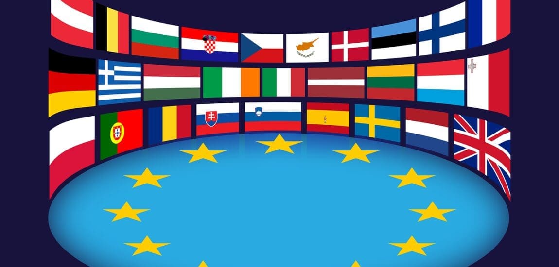 Továbbra is tizenegy ország van az Európai Unió feketelistáján