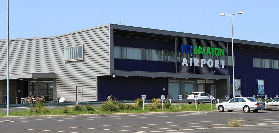 Új járatok indulnak a Balatonról – Rendszeres légi összeköttetés jön Tel-Avivval
