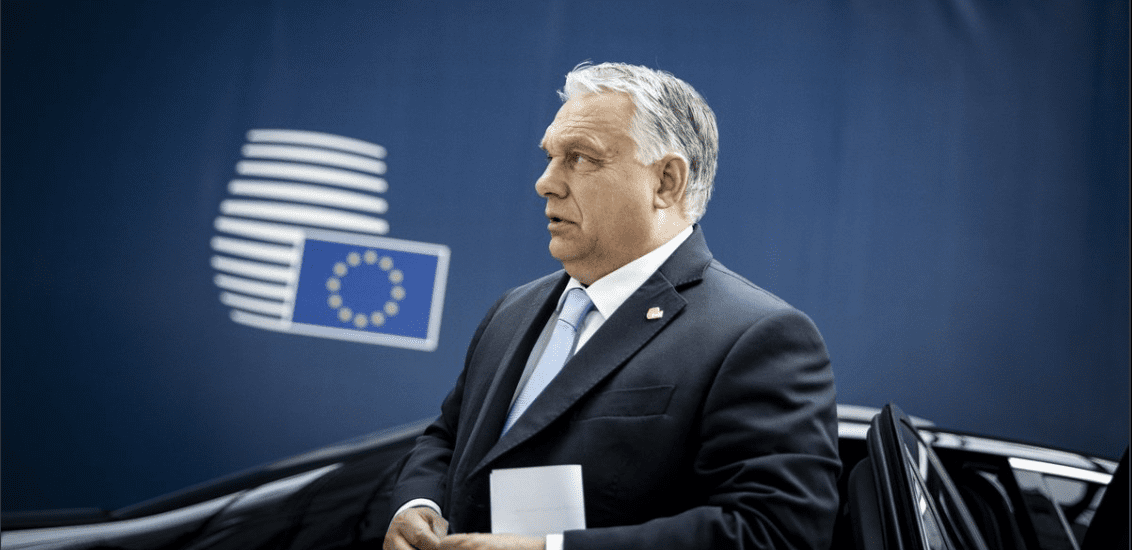 Orbán egyedül a frontvonalon – Megvétózta az Ukrajnai katonai segélycsomagot