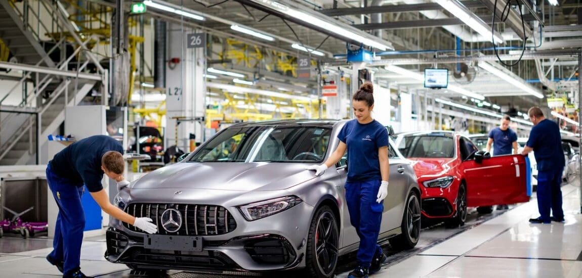 Újabb jutalom a Mercedesnél – Bruttó félmillió forint jár a kecskeméti dolgozóknak