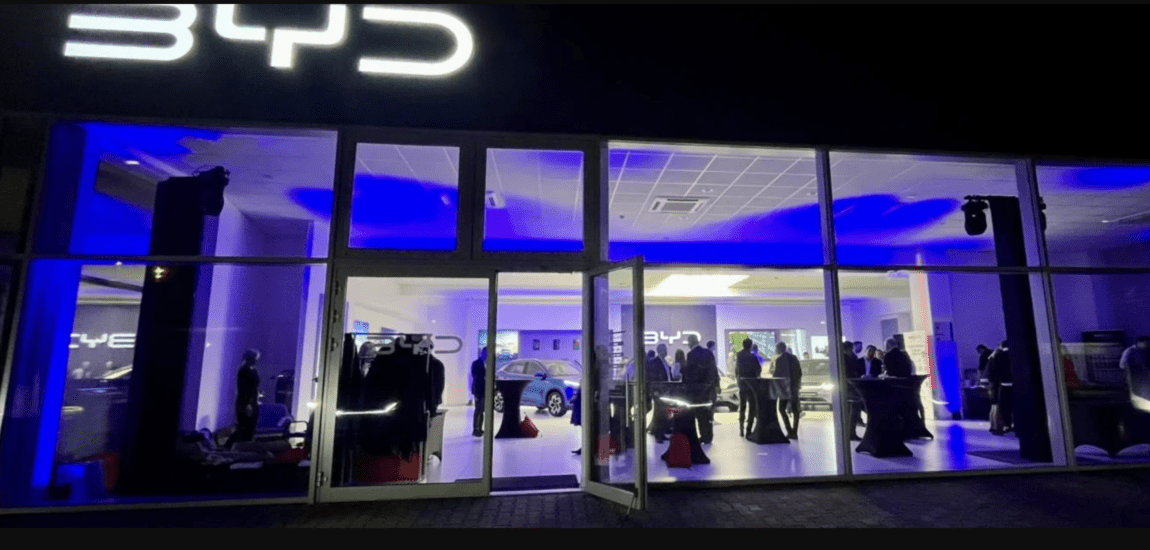 Győrben landolt Kína autócsodája – BYD szalon nyílt Győrben