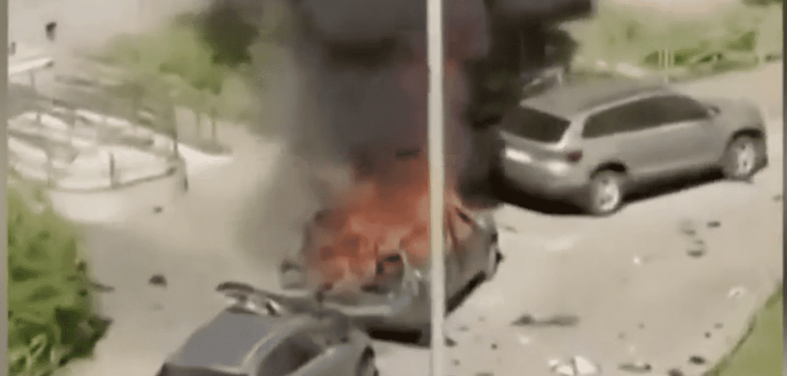 Pokolgépes robbantás Moszkvában – Autóba rejtett bomba végzett a magas rangú orosz vezetővel