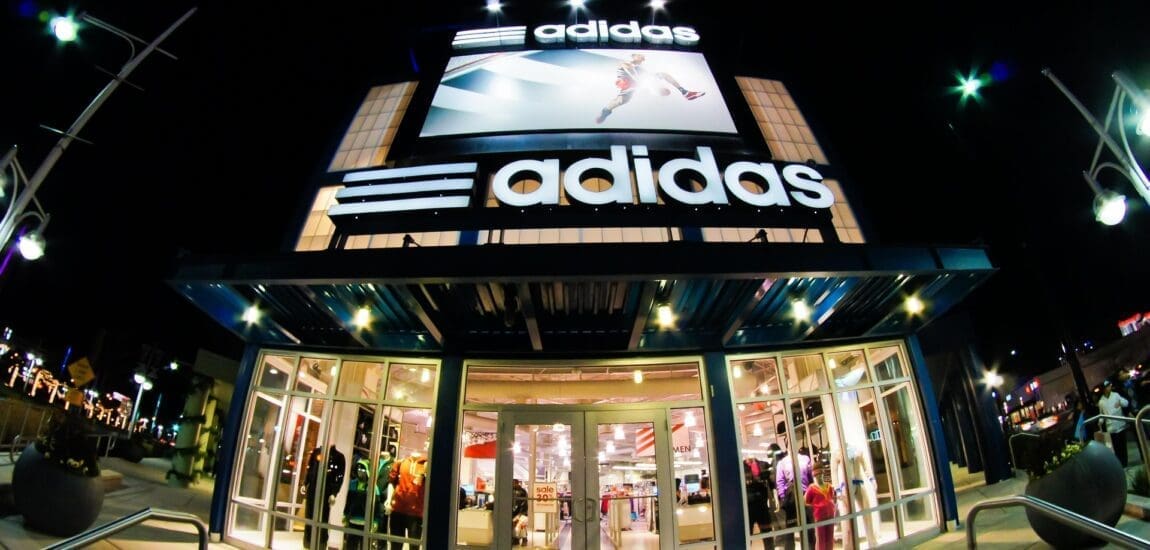 Az Adidas meglepte a piacot –  Brutálisan erős számokat hozott az első negyedév
