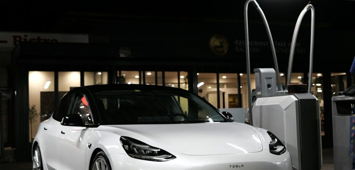 Megőrült a piac? – Brutális rekordot döntöttek az elektromos autók márciusban
