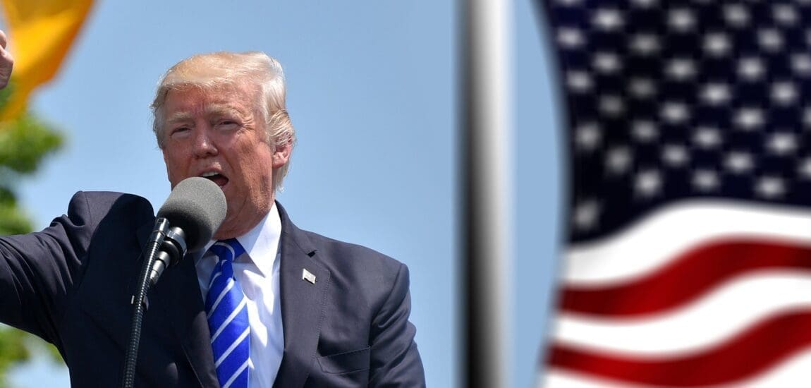 Trump megszólalt – Nincs infláció, jöhet a kamatvágás. Kína a hibás, Amerika pénzt keres