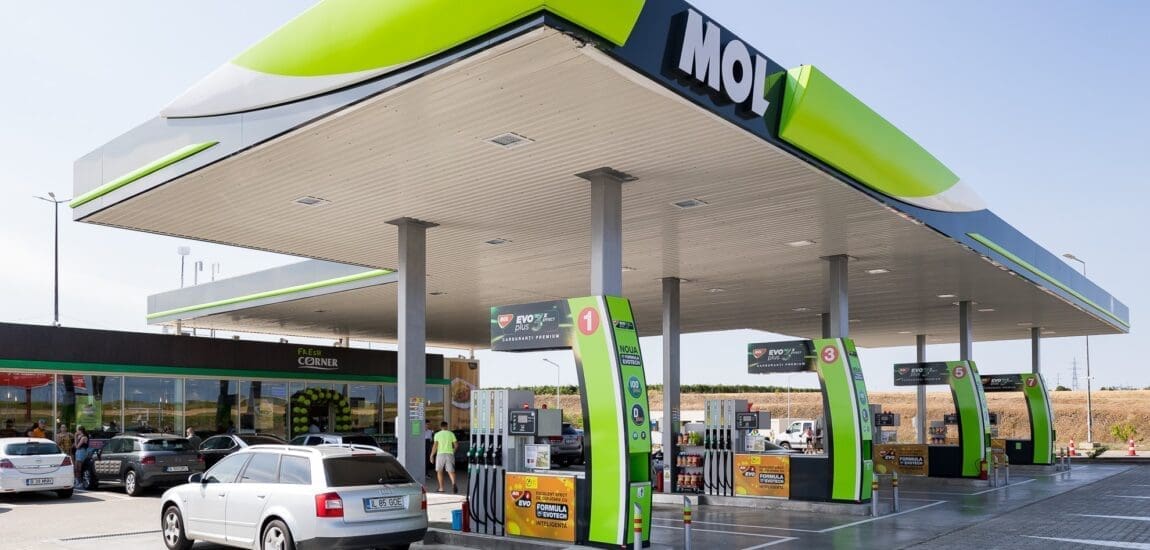 Autósok, figyelem – Ideiglenesen leáll a Mol több szolgáltatása, a kutak is zárva lesznek