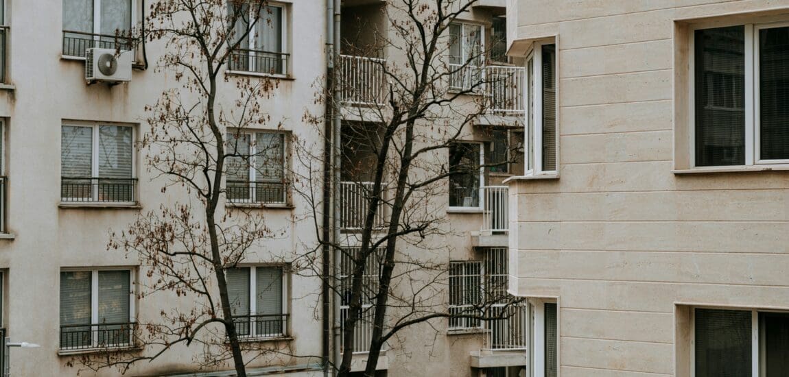 Nem álltak meg a lakásárak – Budapesten már 1,43 millió forint az átlagos négyzetméterár