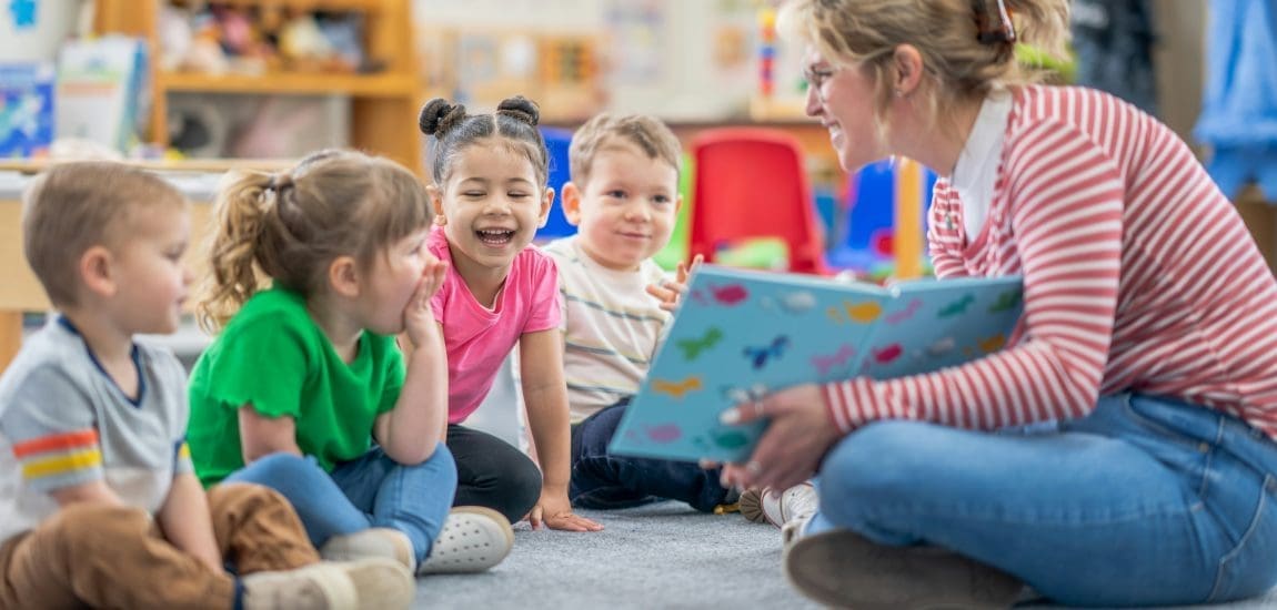Bölcsődei támogatás – Milliárdos program segíti a kisgyermekes szülőket