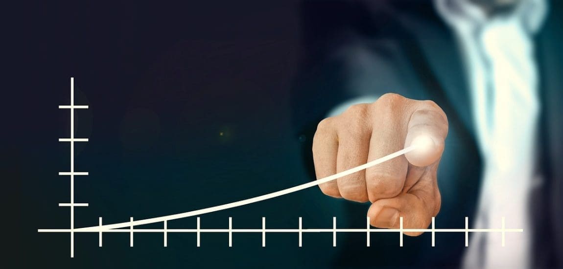 Gyümölcs és háztartási energia húzta az árakat – Júliusban 4,3 százalékos volt az éves infláció