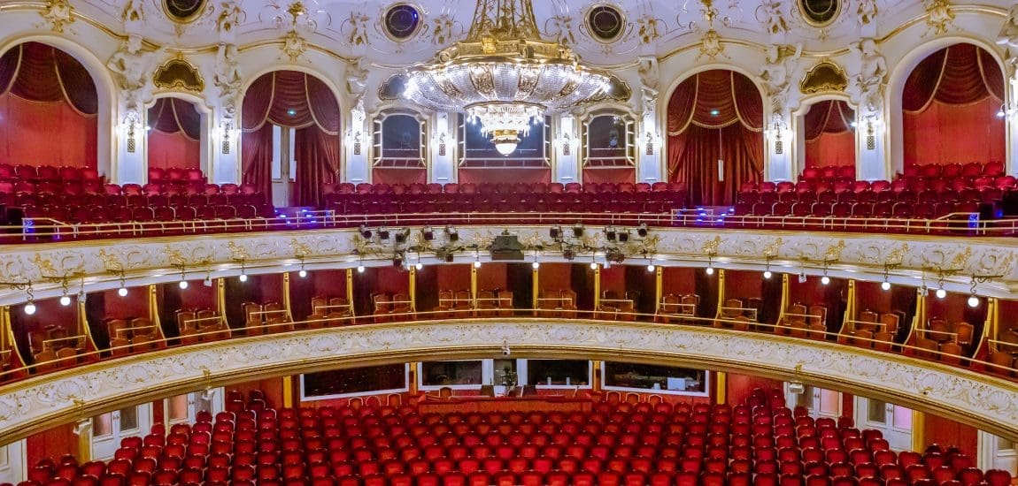 Valamit tud az Operettszínház – Világszenzációval indul a Szenvedélyek évada