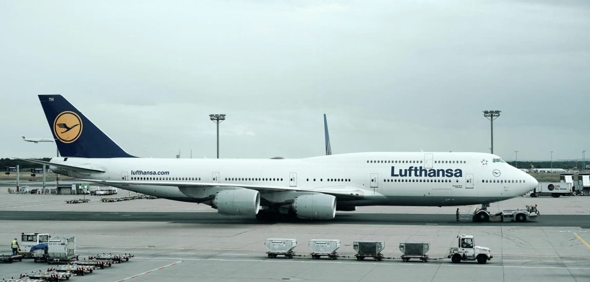 Tömeges leépítést jelentett be a Lufthansa –Az MI váltja az embereket?