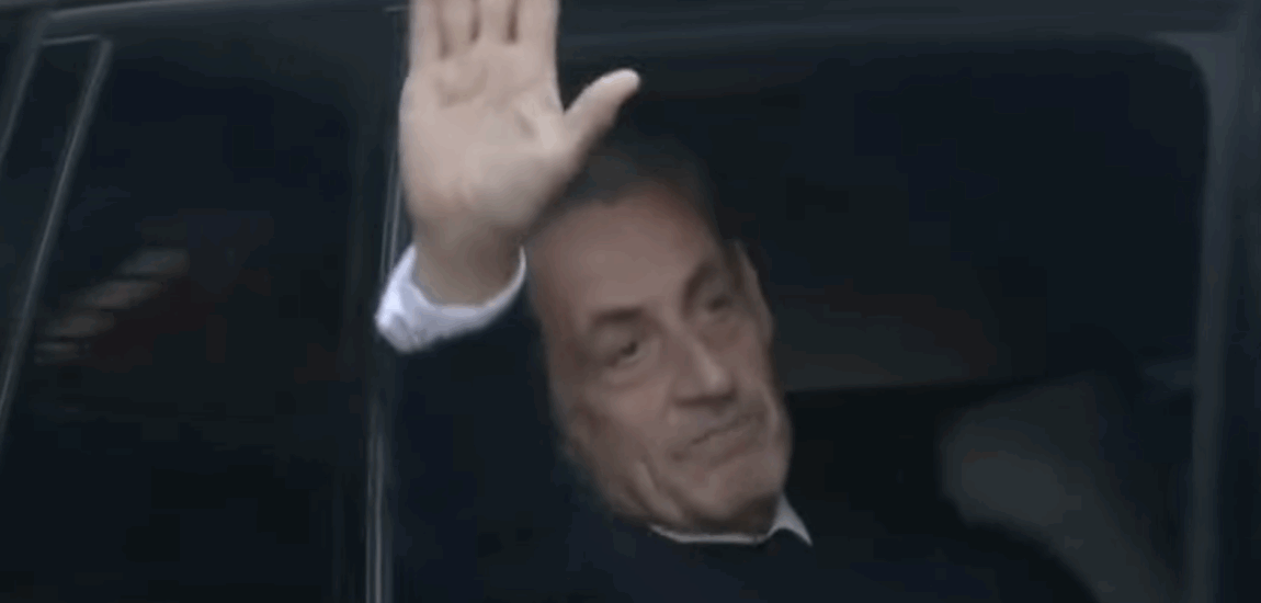 Nicolas Sarkozy börtönbe került – A volt elnököt líbiai pénzek miatt ítélték el