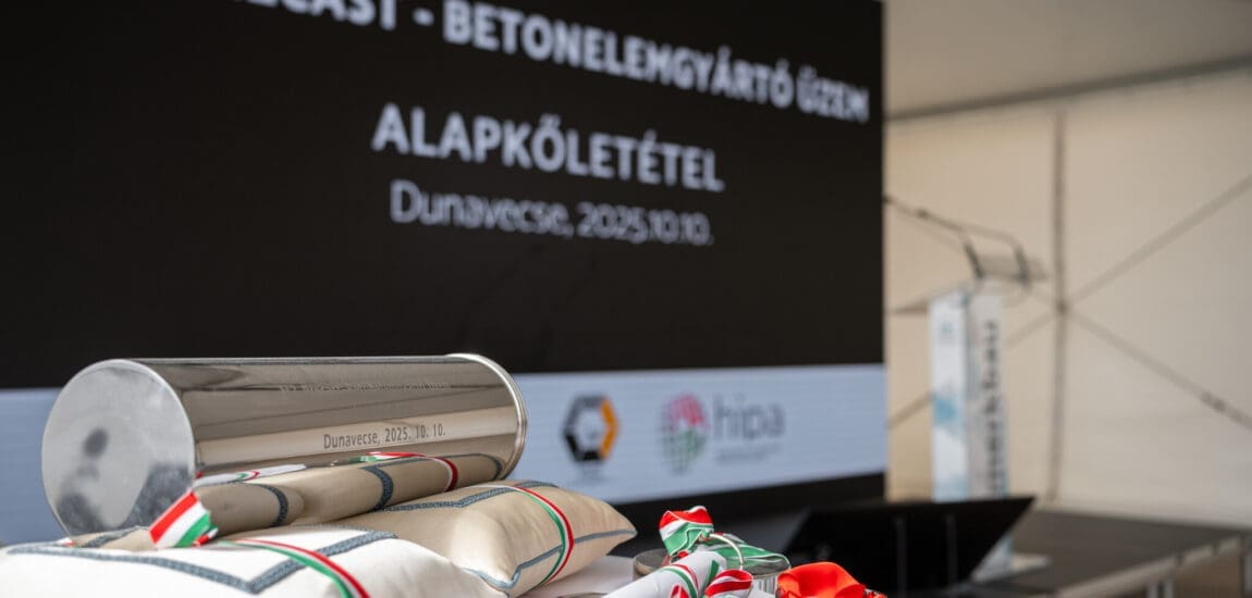 Tízmilliárdos gyár épül Dunavecsén – Napenergiával működő vasbetonüzemet épít az MZ Precast