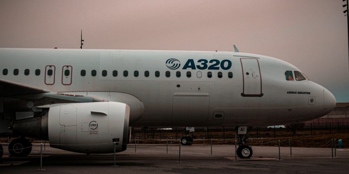Repülőgép baleset miatt visszahívták az Airbusokat – Járatleállások az egész világon