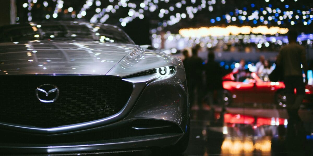 Mazda nem találja az utat – Csökkenő eladások, mínuszos profit mellett elmaradt a nyereség
