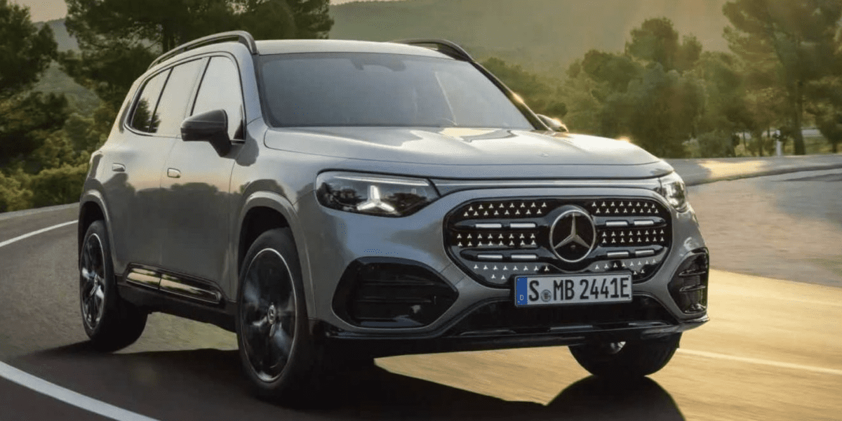 Elindul az elektromos Mercedes GLB gyártása Kecskeméten – Évi 350 ezer autó gyártása a cél
