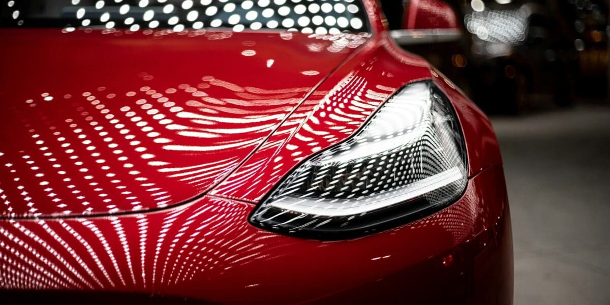 Kínai győzelem? – A BYD letaszíthatja a Teslát az elektromos autók trónjáról