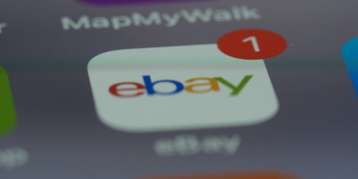 Merészet húz az eBay – Profitcsökkenés ellenére 1,2 milliárdért megveszi a Depopot